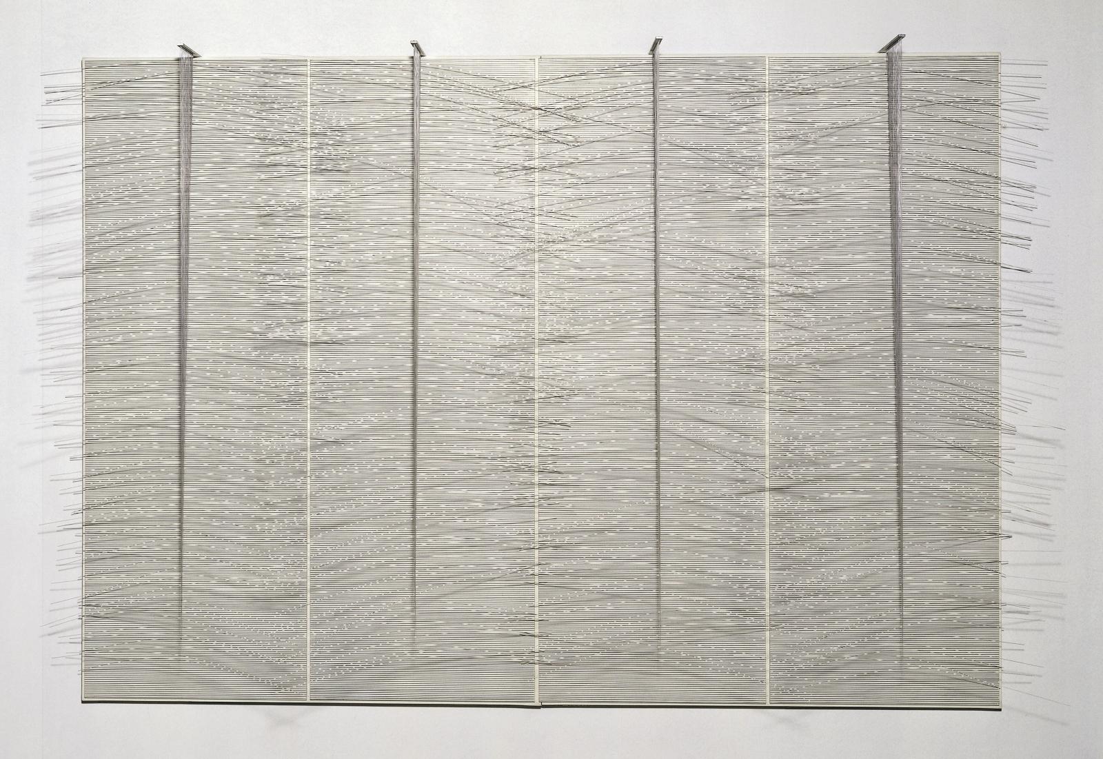 Inmateriales en muro blanco