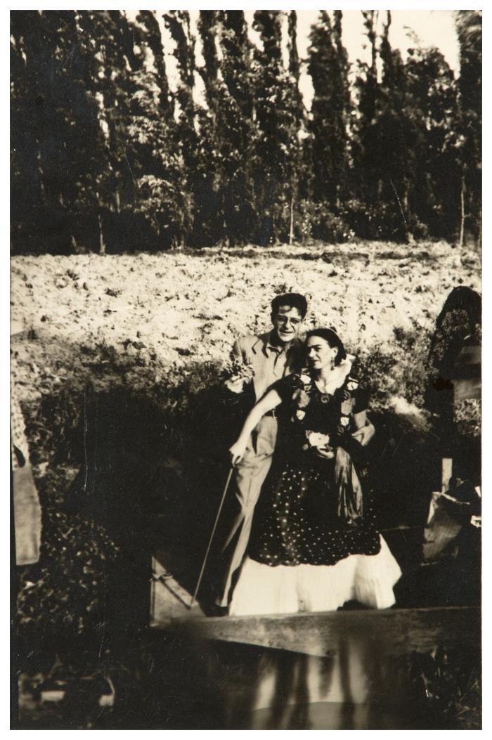 Frida Kahlo con Juan O'Gorman en Xochimilco, del Archivo Raquel Tibol